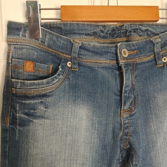 Vintage 🔄 FoxyJeans || Y2K Flare Washed Denim, Pocket Details, Size 28 - Picture 2 of 5